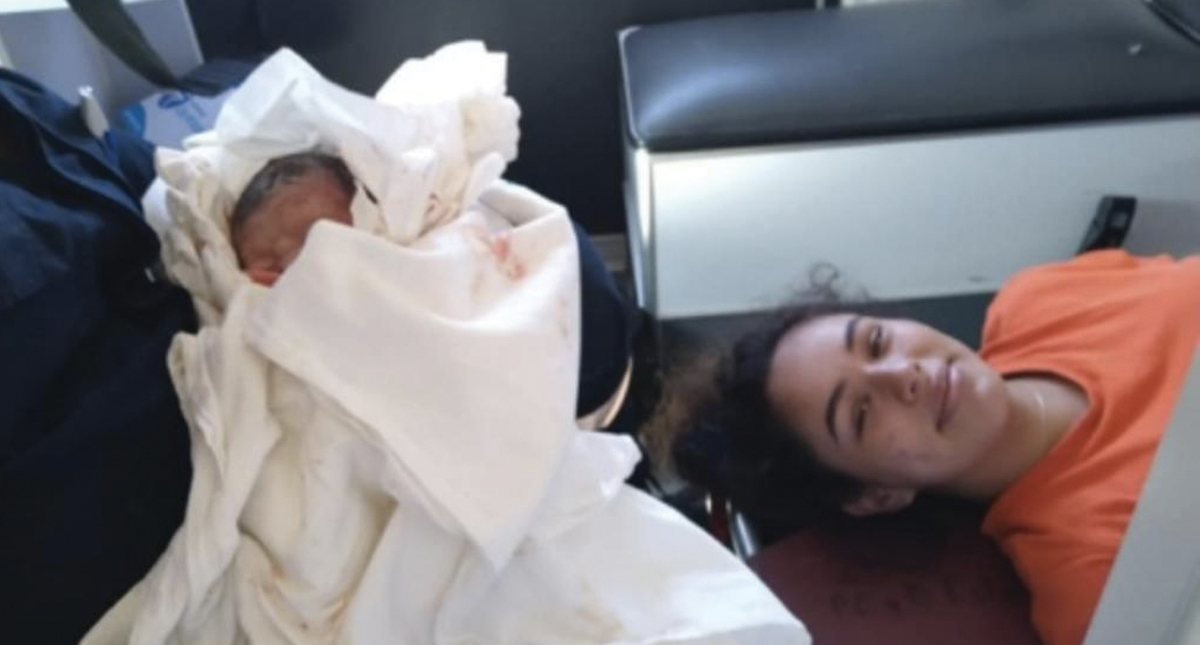 Protección Civil de Zacatecas auxilia a joven que dio a luz en una gasolinera