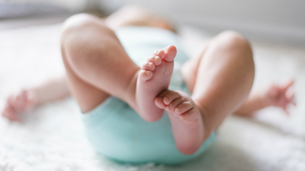 EE.UU. evita el tráfico de un bebé en la frontera de California con México EE.UU. evita el tráfico de un bebé en la frontera de California con México