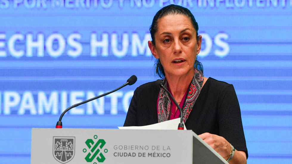 Sheinbaum anuncia medidas más estrictas contra anuncios espectaculares