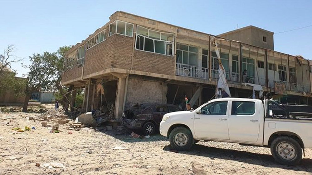 Ataque con coche bomba deja cuatro policías muertos en Afganistán Ataque con coche bomba deja cuatro policías muertos en Afganistán