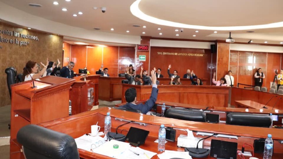 Tribunal Electoral debe resolver polémica en Baja California: AMLO