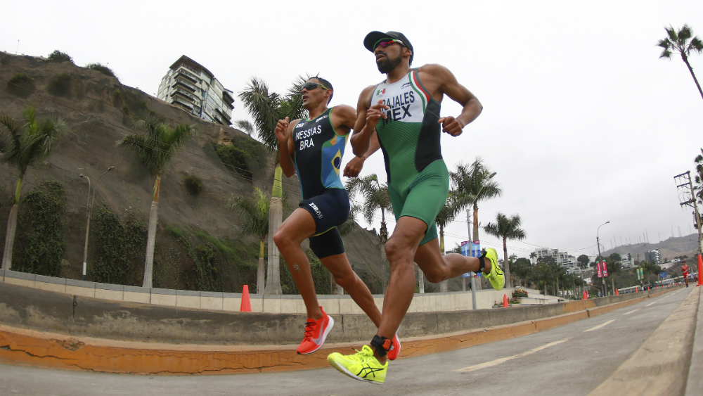Se cuelga Grajales su segunda medalla en triatlón