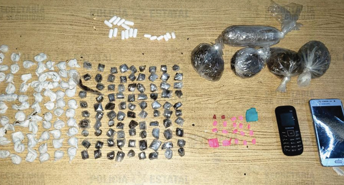 Aseguran drogas, armas y celulares en penal Neza-Bordo