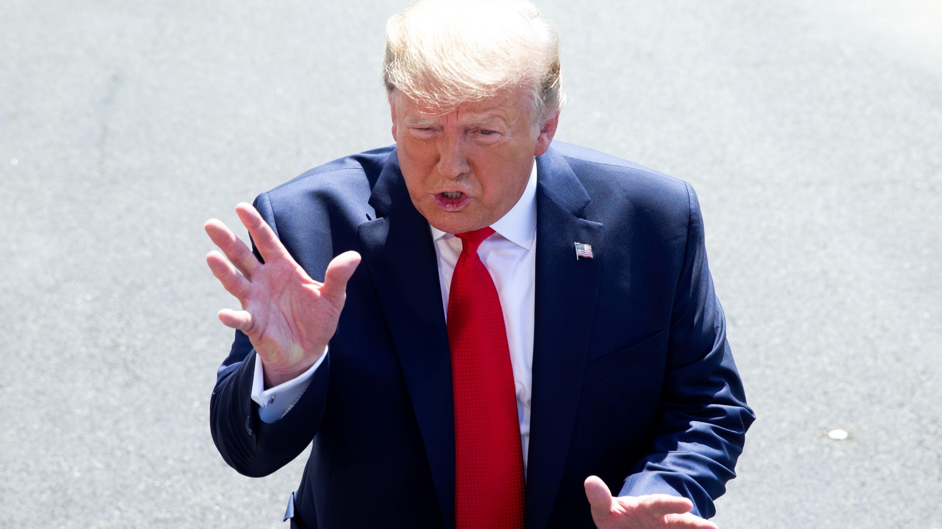 Trump instó a Ucrania investigar a Joe Biden