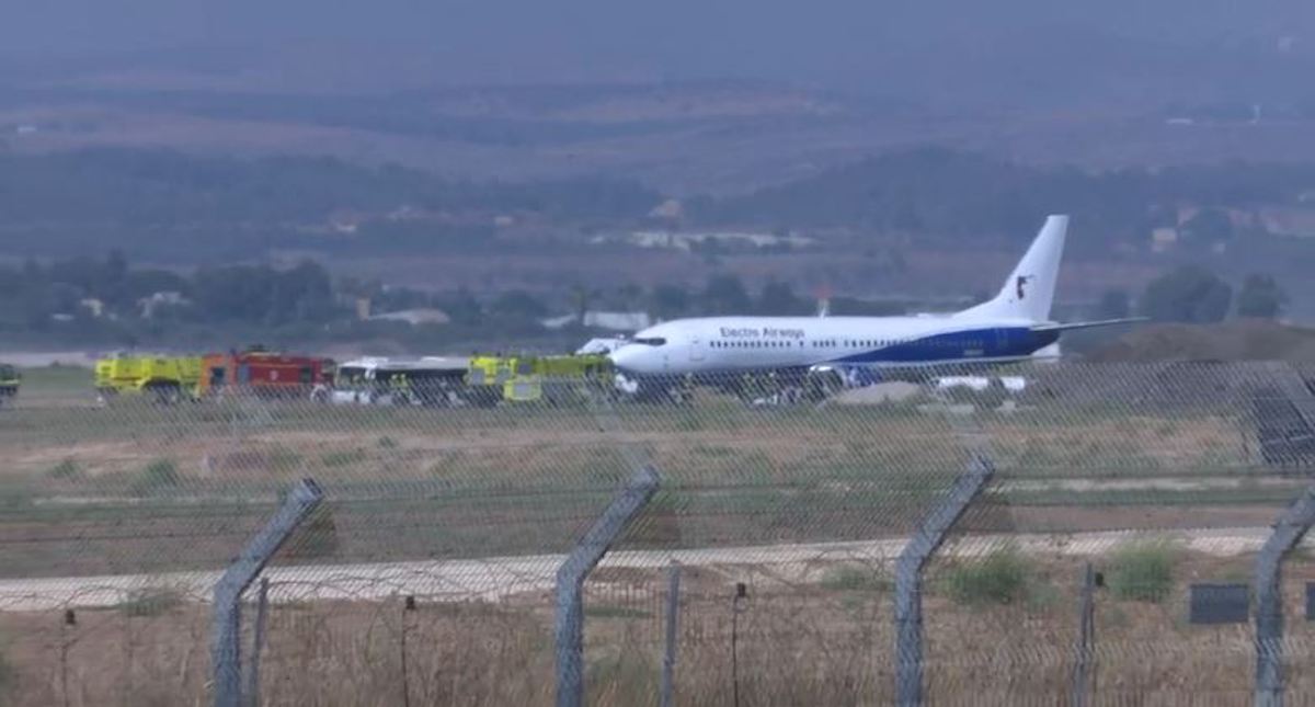 #Video Aterriza de emergencia avión con más de 150 pasajeros