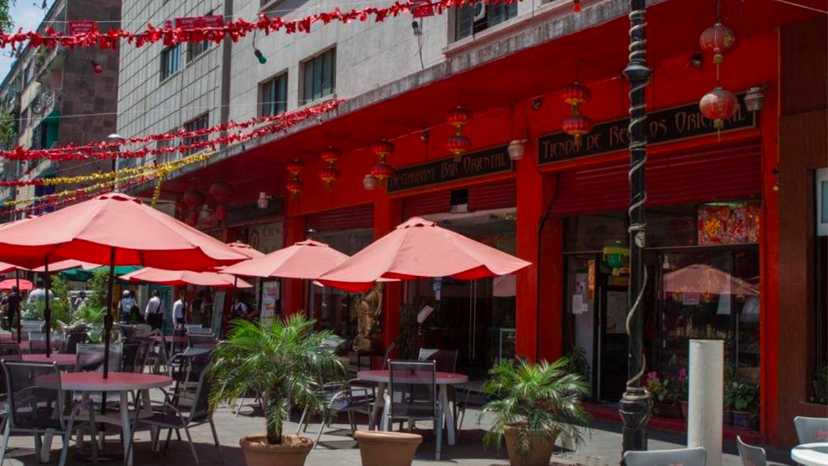 Denuncian por extorsión a exfuncionario capitalino