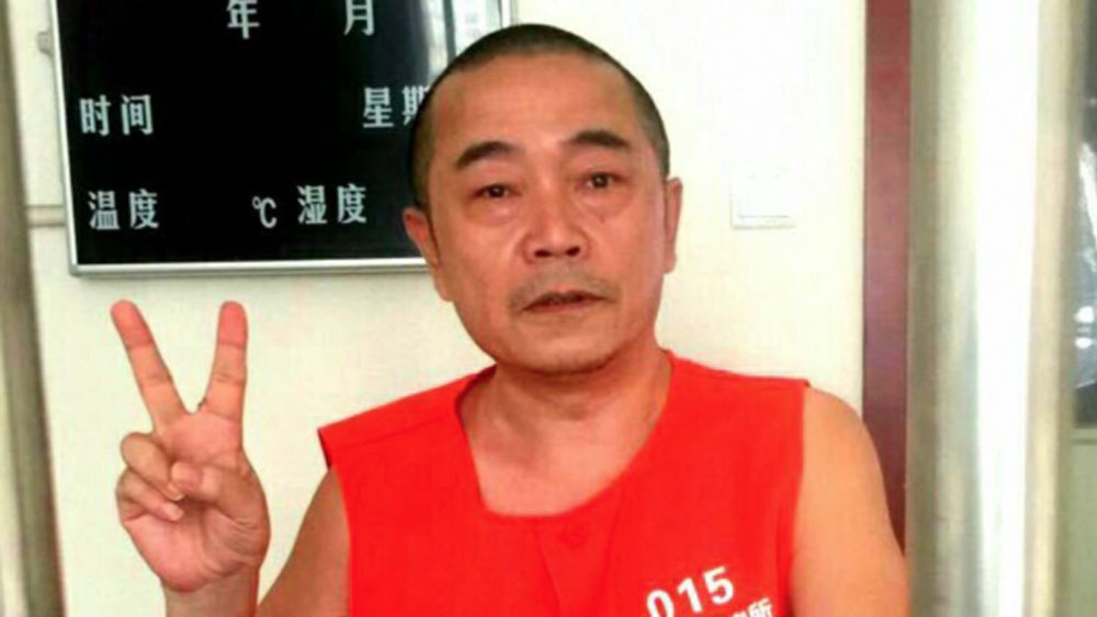 Dan 12 años de cárcel a periodista chino por filtrar secretos de Estado