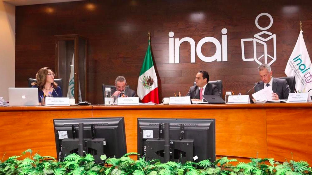 Presidencia debe informar sobre cartas enviadas al Rey de España y al papa