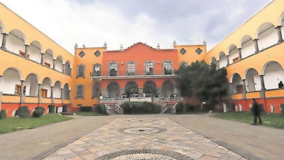 Descentralización del Gobierno es compromiso pendiente: López Obrador Descentralización del Gobierno es compromiso pendiente: López Obrador