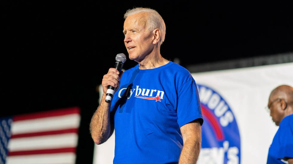 Joe Biden cae en las encuestas tras primeros debates demócratas