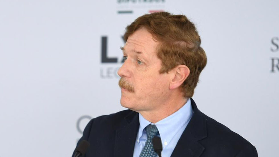 Gobierno quiere desaparecer Coneval para capitalizarlo a su conveniencia: Romero Hicks Gobierno quiere desaparecer Coneval para capitalizarlo a su conveniencia: Romero Hicks