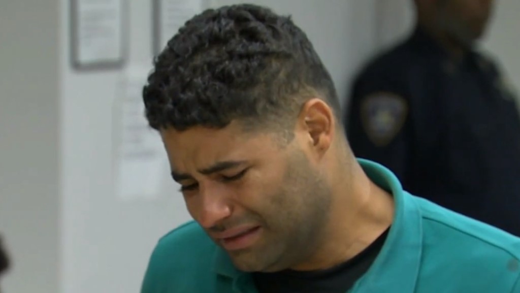 Gemelos mueren encerrados en auto al ser olvidados por su padre - juan-rodriguez