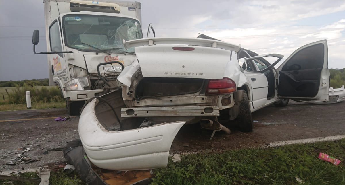 Accidente deja dos muertos en Durango