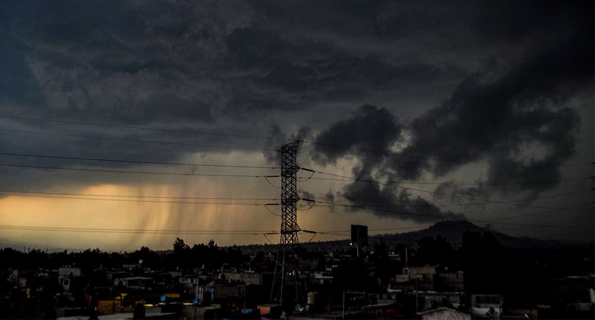 Lluvias fuertes, actividad eléctrica y granizo en gran parte del país