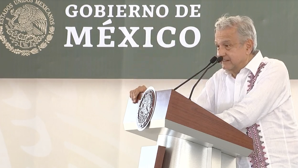 Competiremos con la delincuencia por los jóvenes: López Obrador