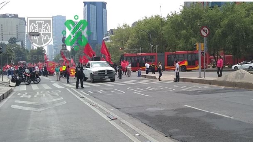 Cierran carriles centrales de Paseo de la Reforma por marcha