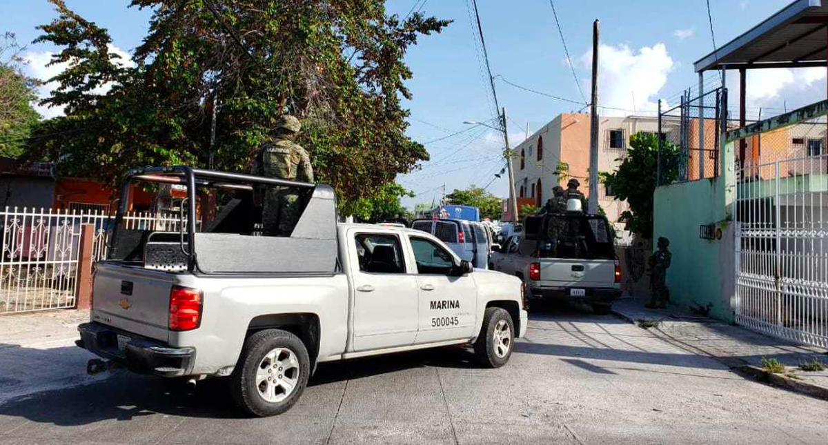 Aseguran en operativo a 60 indocumentados en hotel de Cancún