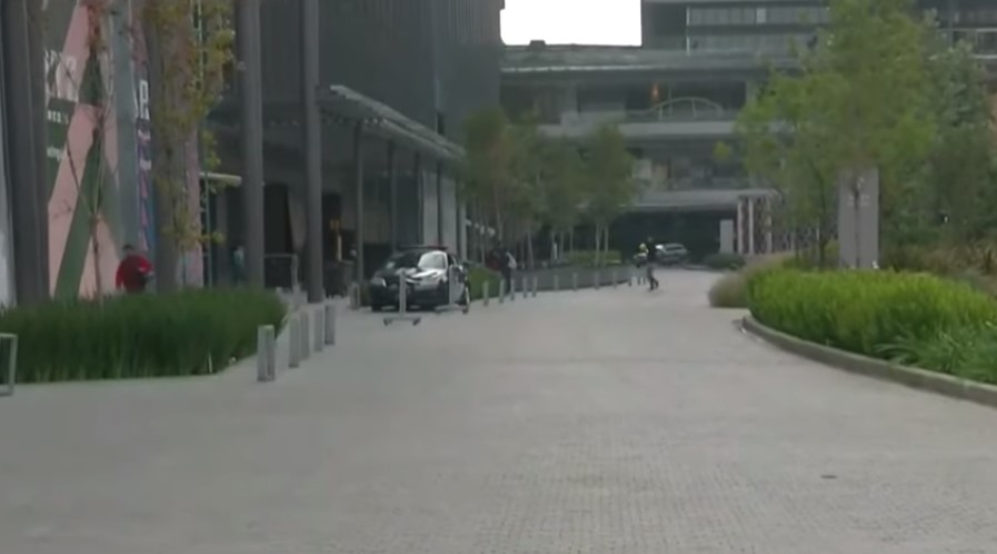 Mantienen acordonados algunos puntos de Artz Pedregal