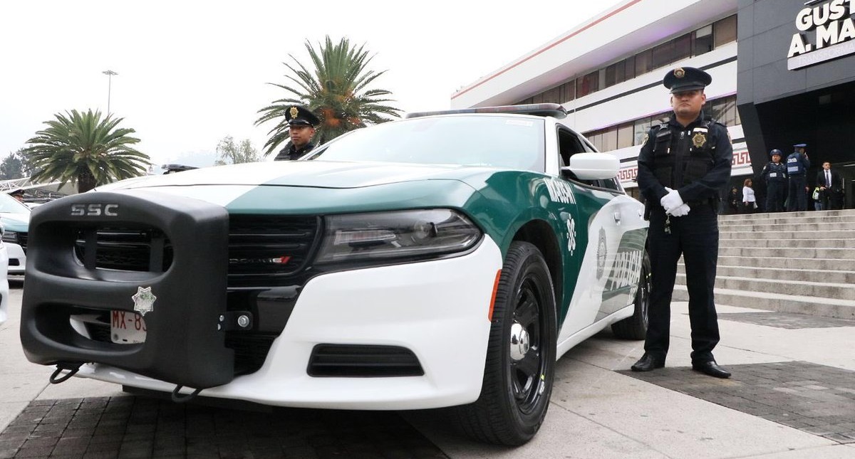 Dan banderazo de salida a 113 patrullas nuevas en la GAM Dan banderazo de salida a 113 patrullas nuevas en la GAM