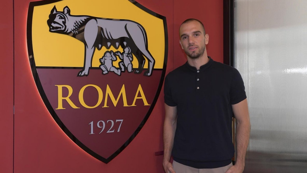 Guardameta Pau López llega a la Roma