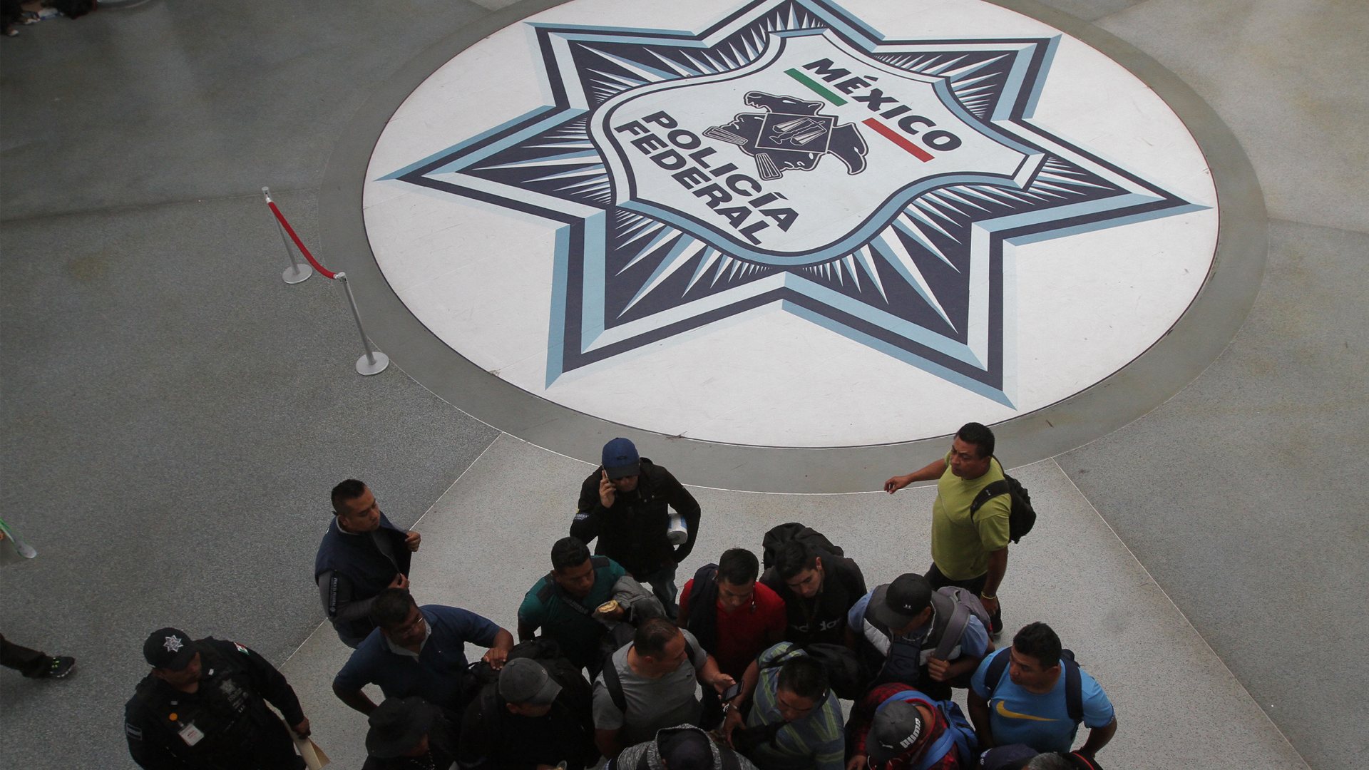 Federales logran apoyo del Senado; legisladores buscarán reunión con Durazo