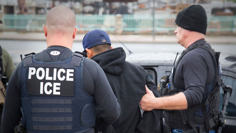 Nueva ley de Florida ordena a policías locales a cooperar con el ICE