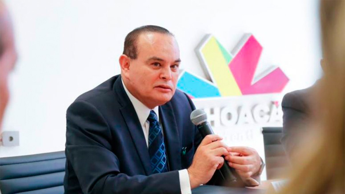 Políticos lamentan accidente en que murieron funcionarios de Michoacán