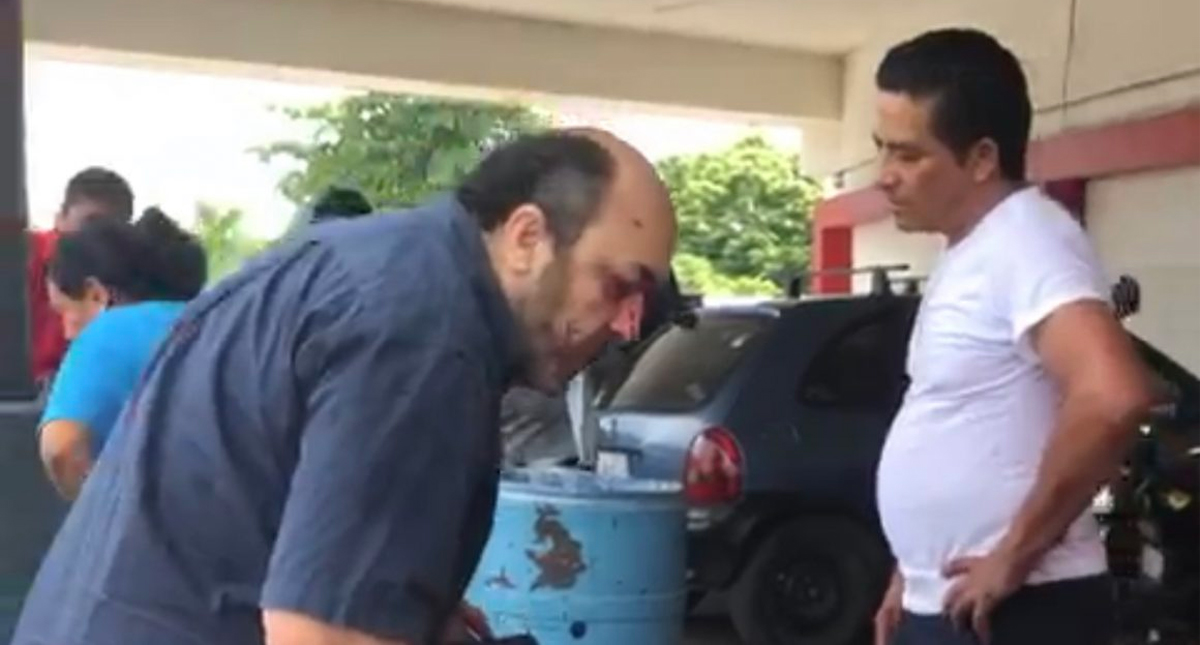 #Video Hombre pierde ojo durante riña en estacionamiento de Veracruz