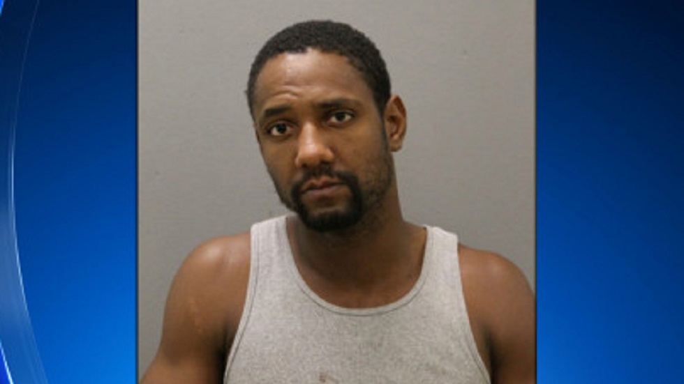 Niño de tres años muere de un disparo tras ser dejado solo con un arma - ronald-davis-padre-del-nino-de-3-anos