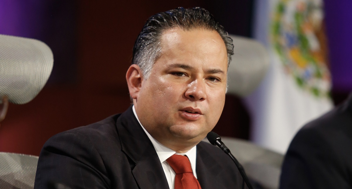 Santiago Nieto confirma investigación de la UIF por compra de ventiladores a hijo de Manuel Bartlett Santiago Nieto confirma investigación de la UIF por compra de ventiladores a hijo de Manuel Bartlett