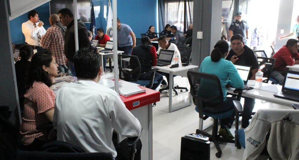 Continúa el diálogo entre SSPC y policías federales en Centro de Mando - secretaria-de-seguridad-dialogo-policia-federal-3