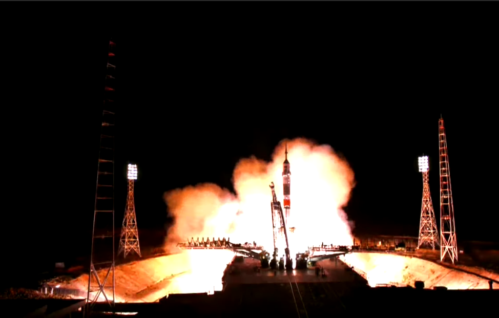 Nave Soyuz arriba a Estación Espacial en 50 aniversario de llegada a la Luna