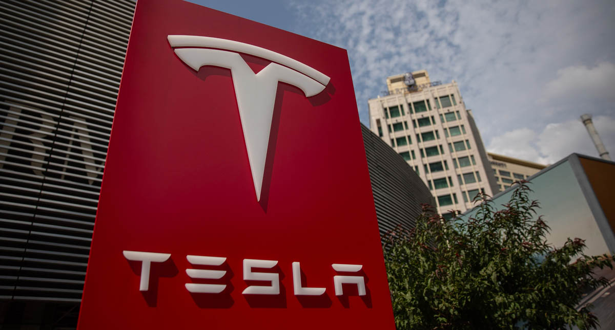 Tesla pierde mil 110 mdd en primer semestre de 2019