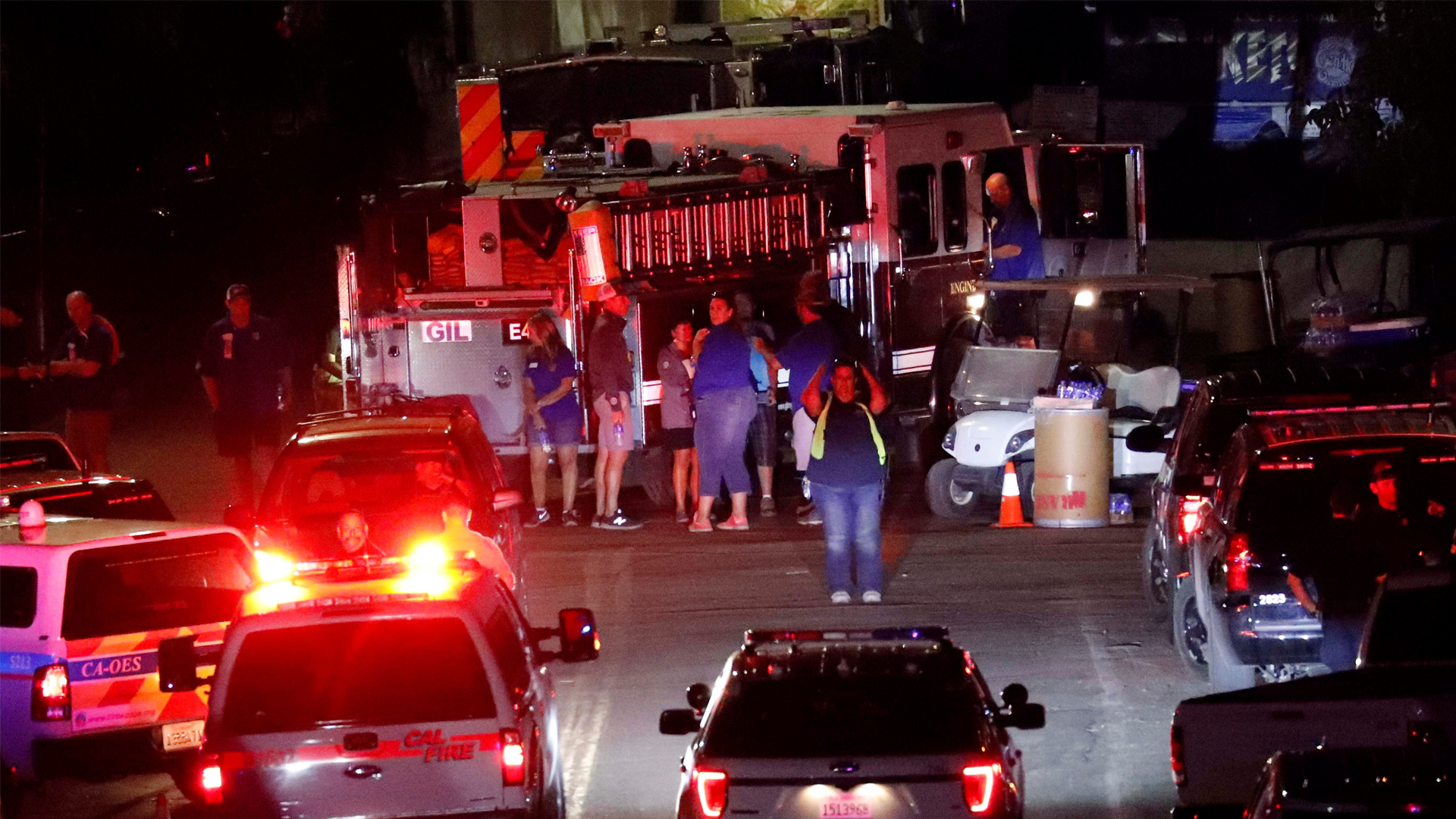 Cuatro muertos y 15 heridos tras tiroteo en festival en California