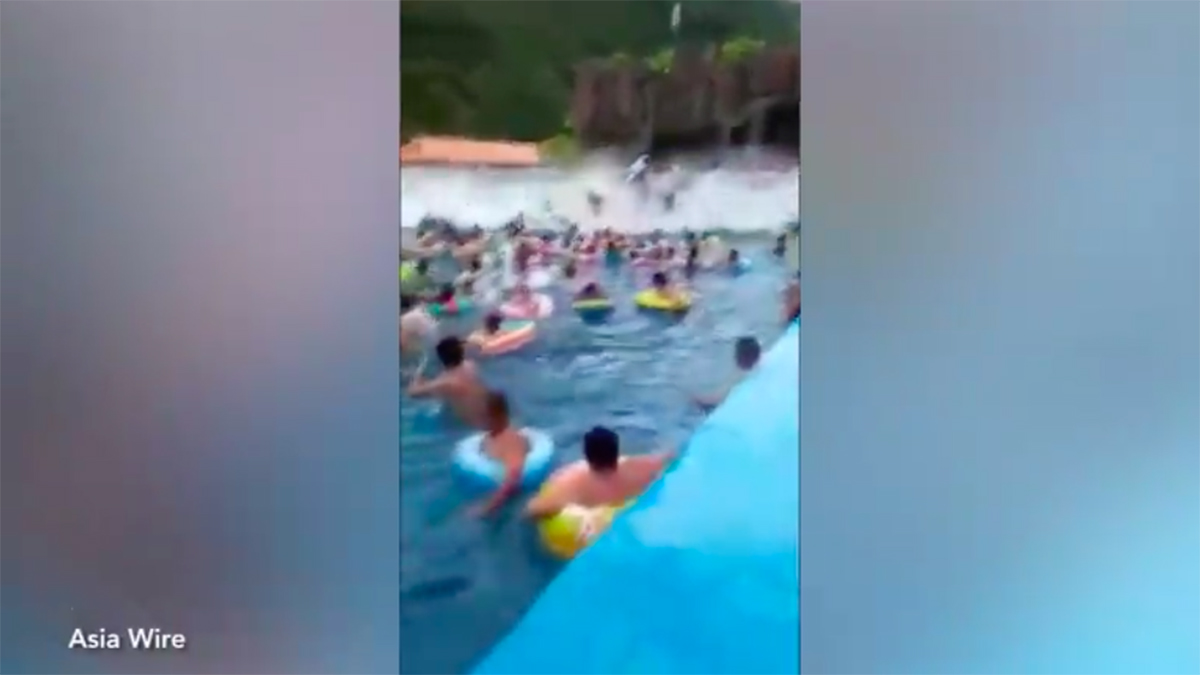 #Video Falla en máquina de olas genera ‘tsunami’ en parque acuático