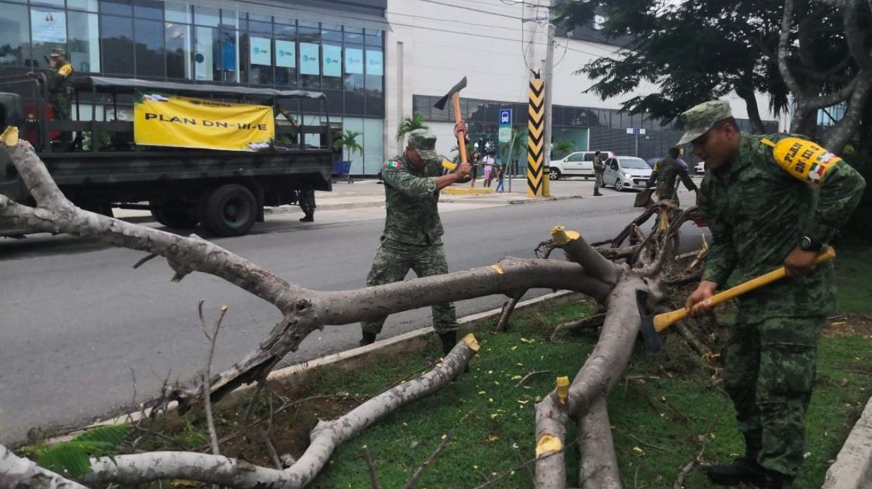 Aplican Plan DN-III-E, fase de Auxilio, en Mérida tras tormentas