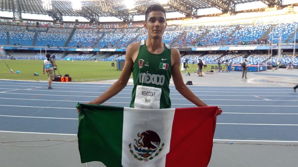 Atletas mexicanos se llevan el oro en Universiada - universiada-valente-mendoza-napoles