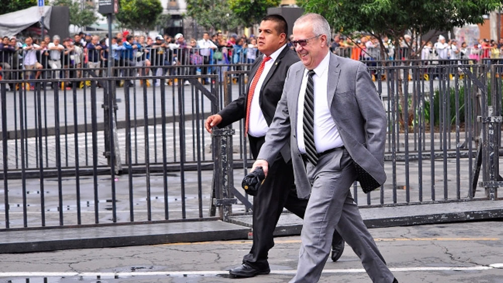 Renuncia de Urzúa fue por desacuerdo con políticas de AMLO: encuesta