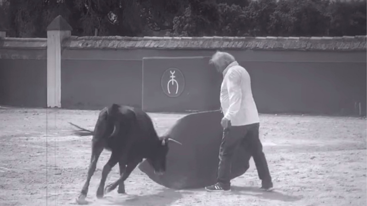 #Video A sus 83 años él es: Manuel Benítez “El Cordobés”