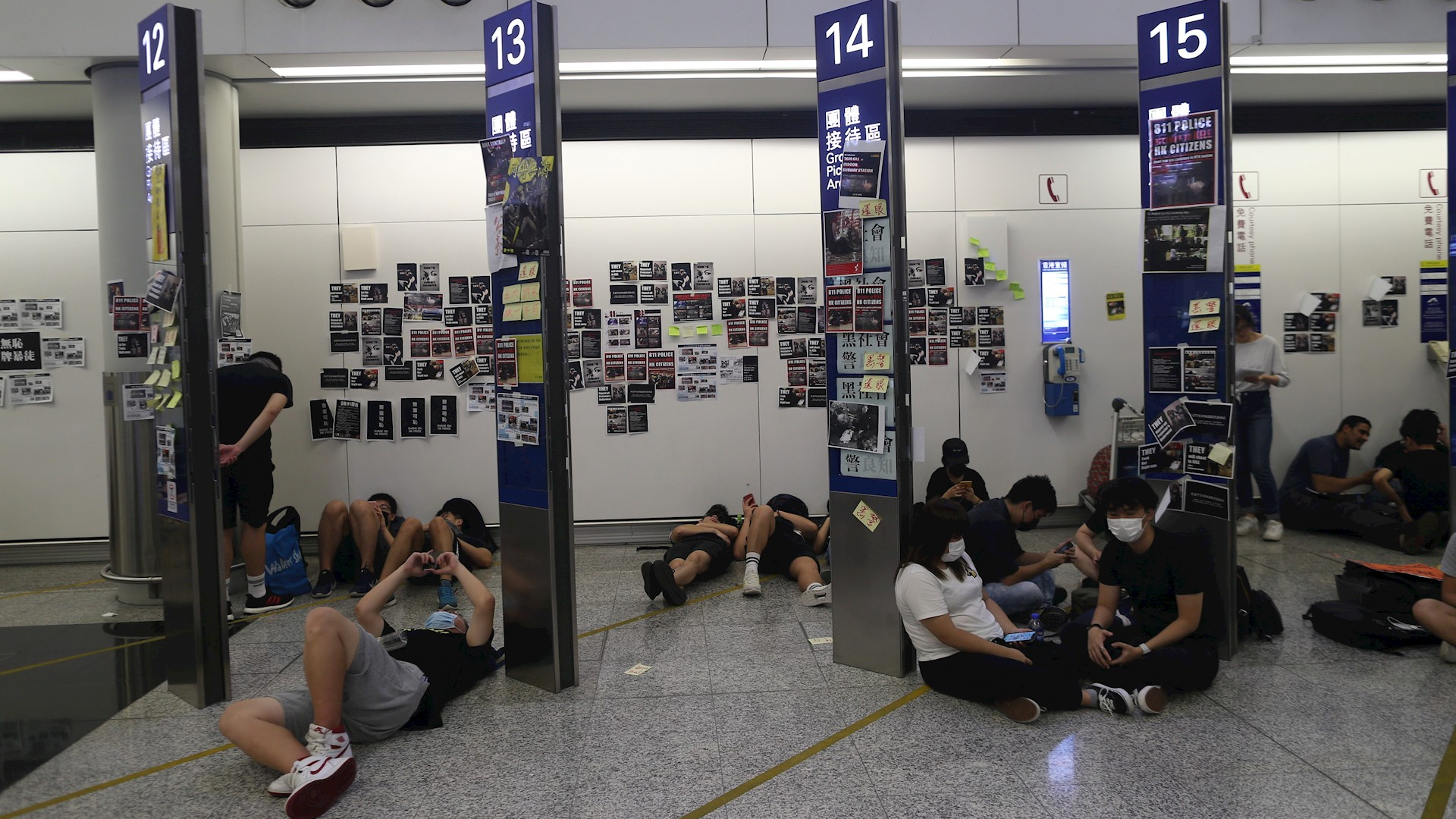 Aeropuerto de Hong Kong cancela vuelos por protestas - aeropuerto-hong-kong