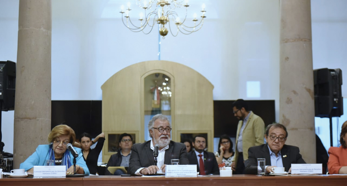 Expertos del GIEI se reúnen con Encinas en Segob por caso Ayotzinapa