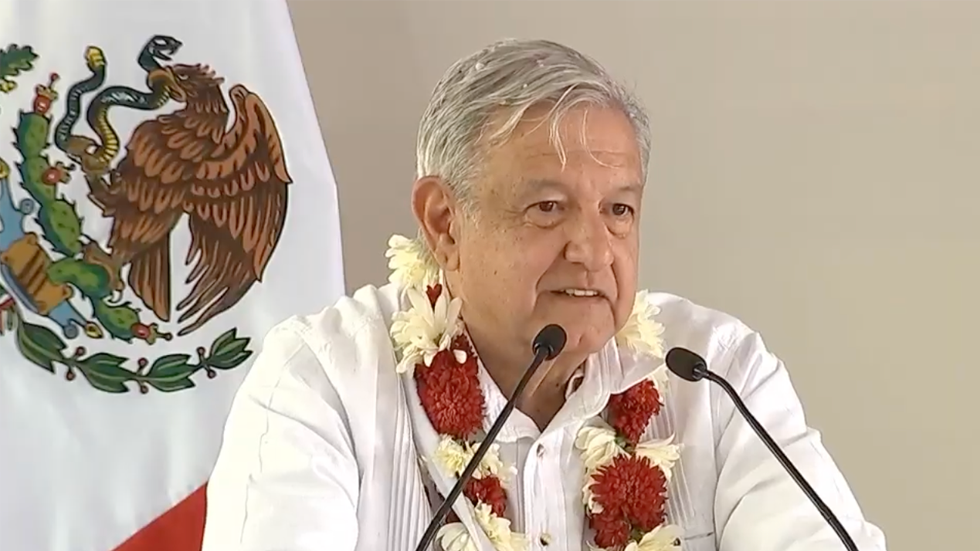 “Es un orgullo decir que un millón de niños con discapacidad tienen también una pensión”: AMLO