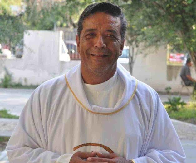 Asesinan a puñaladas a sacerdote en Tamaulipas - apunalan-a-sacerdote-en-matamoros