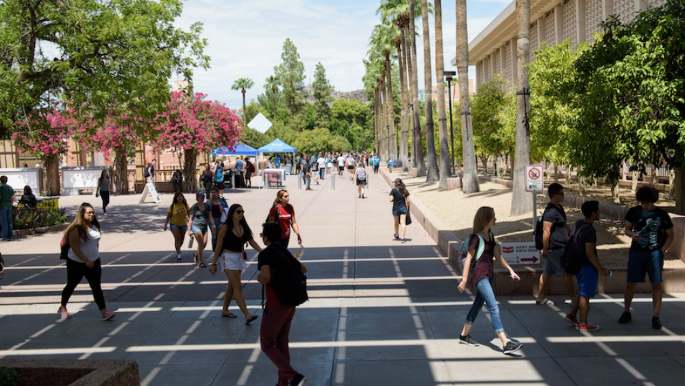 Universidades públicas de Arizona darán colegiaturas reducidas a ‘dreamers’