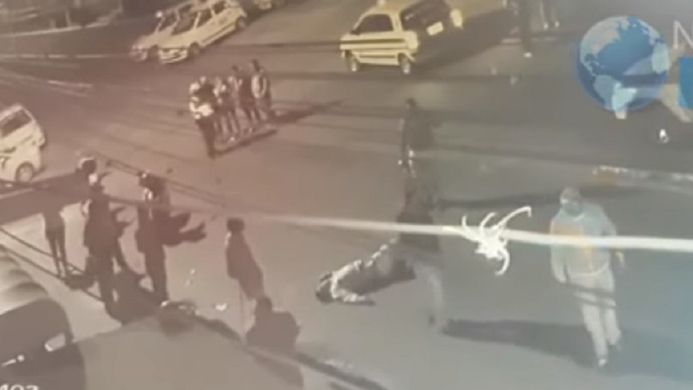 #Video Cantante asesina a ladrón que mató a su esposa durante asalto