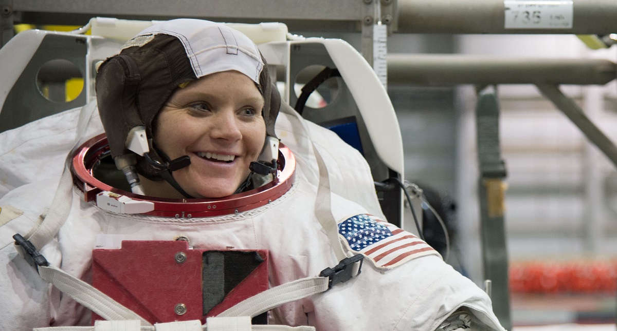 Ex pareja de astronauta exige justicia por delito cometido en el espacio