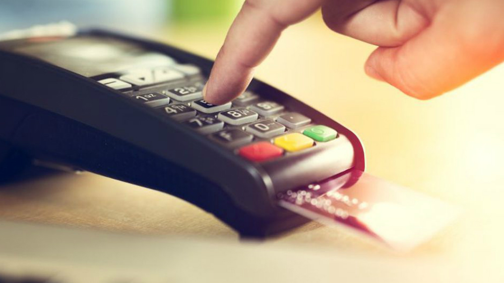 Reportan fallas en terminales bancarias del país