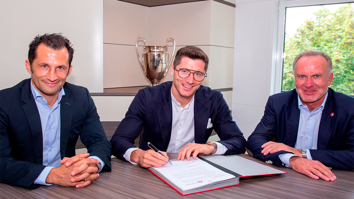 Bayern Munich extiende contrato de Lewandowski hasta 2023