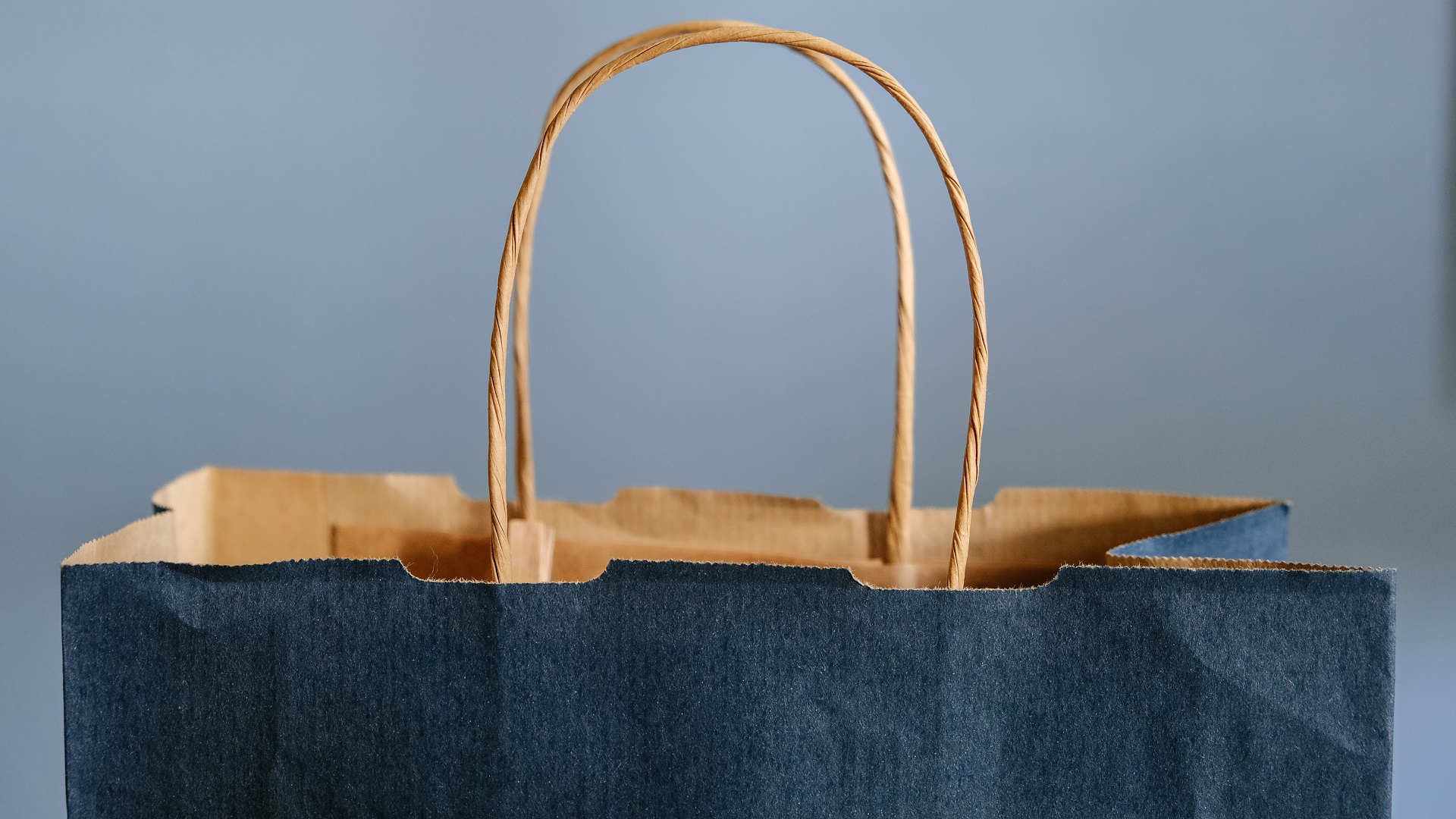 Consumo privado registra baja del 0.2 por ciento en mayo