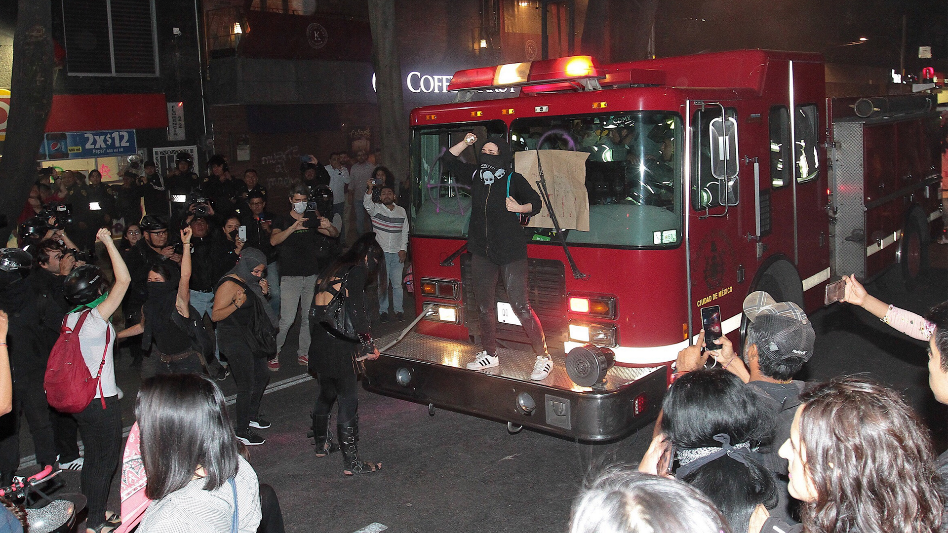 SSC reporta saldo de 34 lesionados por marcha feminista